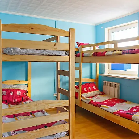 Happy Hostel