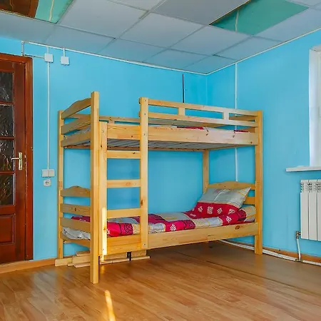 Happy Hostel